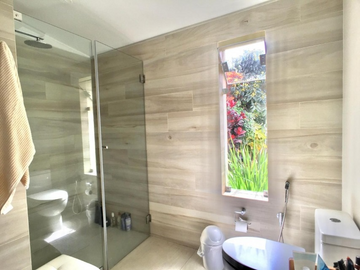 VENTA HERMOSA CASA EN SURCO (609-795-1 LUCY)