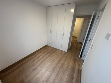 FLAT VENTA SAN BORJA, SEMI SOTANO, TERRAZA, 2 DORMITORIOS