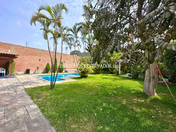 ¡EXCELENTE UBICACIÓN! CASA EN EL CORAZÓN DE CAMACHO