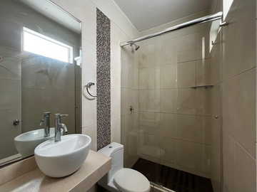 VENDO DEPARTAMENTO EN CAMINOS DEL INCA SANTIAGO DE SURCO-401