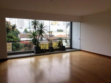 Precioso Departamento Amplio en Alquiler