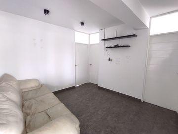 VENTA AMPLIO DEPARTAMENTO EN SAN BARTOLO CERCA DEL MALECÓN