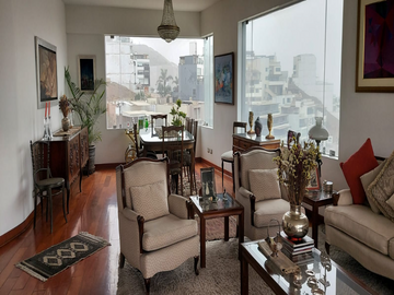 PENTHOUSE CON VISTA A PARQUE EN CASUARINAS