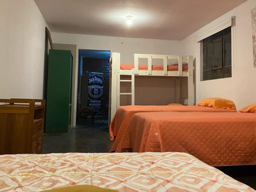 ALQUILER TEMPORAL CASA DE CAMPO CON PISCINA 