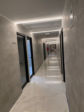 VENTA OFICINA CONSULTORIO MIRAFLORES (609-699-81)