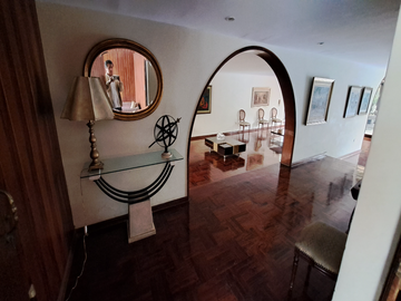 VENTA Y ALQUILER DE CASA COMO TERRENO DE 1347 M² EN SANTIAGO DE SURCO