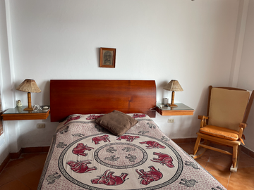 VENTA DE CASA DE PLAYA EN URB. PUNTA ROCAS – PUNTA NEGRA!! 
