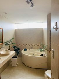 Alquiler o Venta casa en Condominop