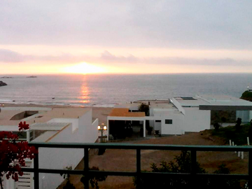 VENTA EXCLUSIVA DE CASA DE PLAYA EN LOMA DE MAR