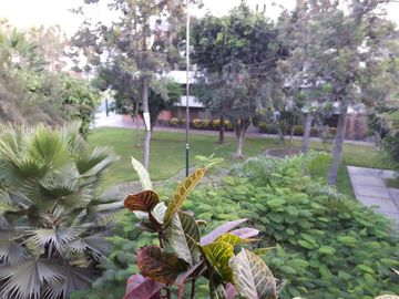 VENDO DUPLEX EN CHACARILLA CON VISTA A PARQUE