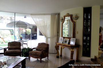   Linda Casa, Camacho, La Molina/surco