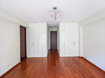 HERMOSO DEPARTAMENTO EN VENTA EN LA EXCLUSIVO DISTRITO