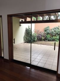 LINDA CASA EN CONDOMINIO EN LA MOLINA - ¡¡¡VALE LA PENA VERLO!!!!!