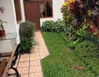 CASA EN SURCO A UN PASO DE CAMINOS INCA