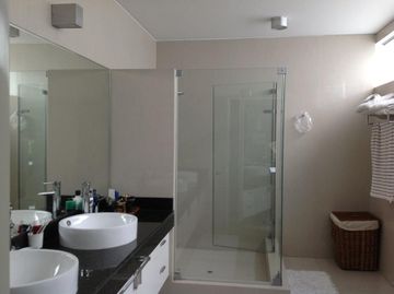 Moderna Casa en Miraflores, Equipada