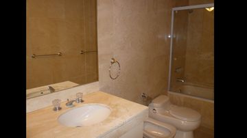 DEPARTAMENTO EN ALQ/VTA EN SAN ISIDRO