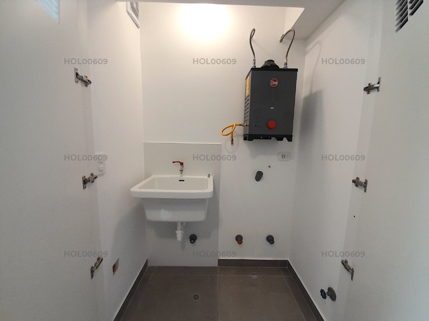 gallery_secondary