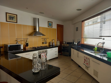 HERMOSA CASA EN VENTA - LA PLANICIE, LA MOLINA