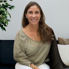  Monica  Selem 
