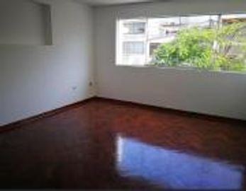 LINDA CASA EN VALLE HERMOSO