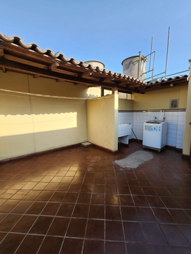 VENTA DE CASA EN CONDOMINIO PRIVADO- SANTIAGO SURCO