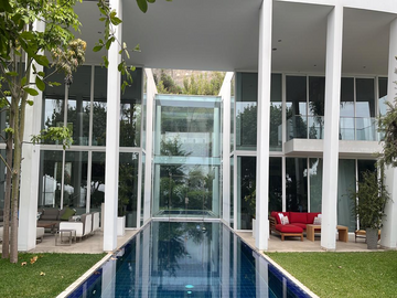VENDO PRECIOSA CASA LAS LADERAS COD. 23488