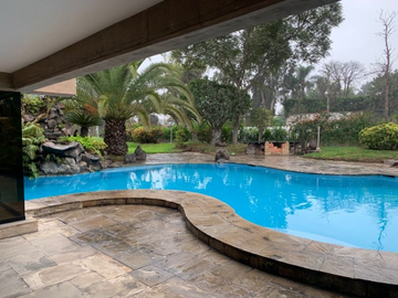 VENTA CASA EN CASUARINAS (609-328-1 LUCY)