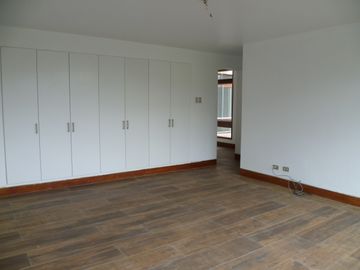 DEPARTAMENTO CON LINDA VISTA AL GOLF 