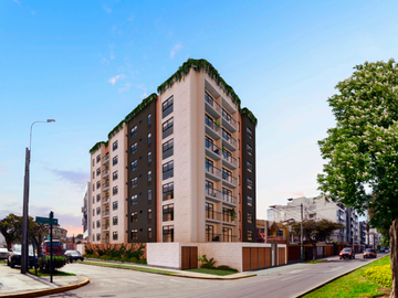 SE VENDE DÚPLEX CON HERMOSA VISTA EN URB HIGUERETA EN SURCO