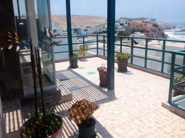 VENTA EXCLUSIVA DE CASA DE PLAYA EN LOMA DE MAR