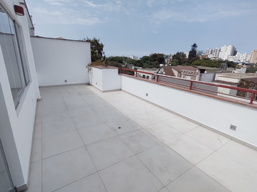 PENTHOUSE DUPLEX DE 4 DORMS FRENTE AL OLIVAR