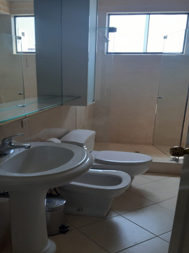 ALQUILER DE DEPARTAMENTO EN AV. CAMINO REAL– SAN ISIDRO 