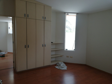 CASA MONTE ALEGRE LA MOLINA COD. 23467