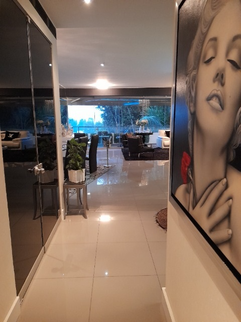 gallery_secondary