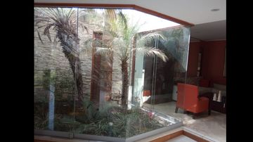 IMPECABLE CASA EN VENTA EN CALLE ACAPULCO SOL DE LA MOLINA 