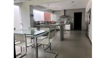 HERMOSA E IMPECABLE CASA EN VENTA EN LAS CANTERAS URB. CASUARINAS