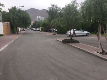 AV golf los incas calle cerrada