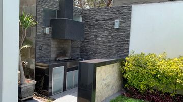 VENTA CASA EN CONDOMINIO LA MOLINA