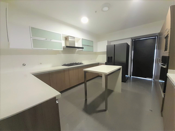 DEPARTAMENTO EN ALQUILER EN SANTIAGO DE SURCO