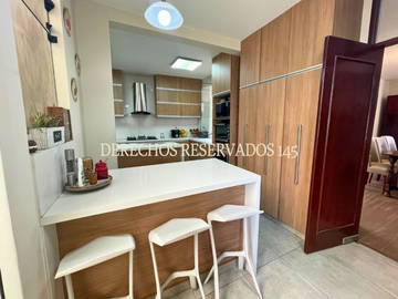 ¡BAJÓ DE PRECIO! LINDA CASA EN CONDOMINIO CERCA A PARQUE
