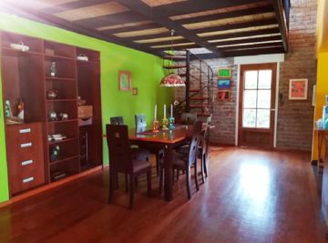 Casa de Campo en Venta en Santa Cruz de Flores