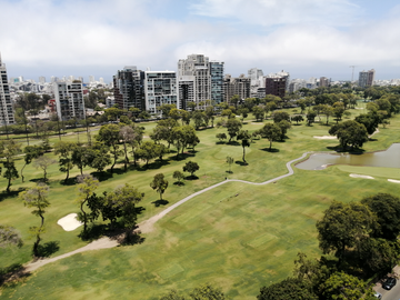 DEPARTAAMENTO EN VENTA 3 DORMITORIOS FRENTE GOLF SAN ISDRO