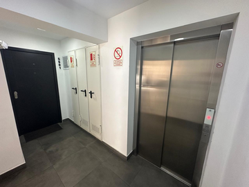 FLAT VENTA SAN BORJA, SEMI SOTANO, TERRAZA, 2 DORMITORIOS