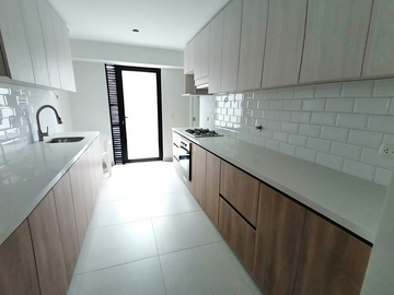 VENTA DEPARTAMENTO EN SURCO -DPT 102 (609-898-1 BELEN)