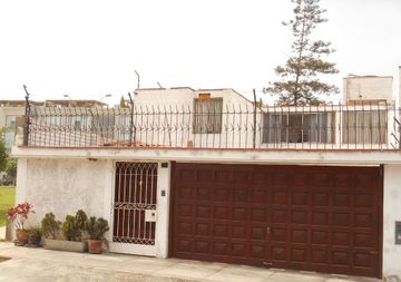 CASA SIMON SALGUERO
