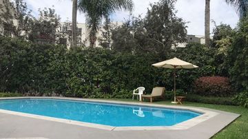 VENTA - ESPECTACULAR DUPLEX CON VISTA A CAMPO DE GOLF