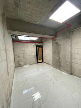 VENTA OFICINA CONSULTORIO MIRAFLORES (609-699-81)