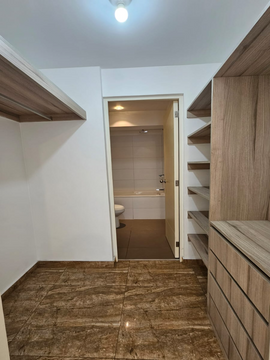 DEPARTAMENTO EN  VENTA EN MIRAFLORES