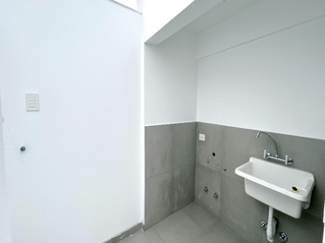 SURCO ESTRENO: VENTA DÚPLEX 146M2, 3 DORM, ENTREGA INMEDIATA