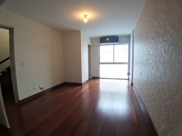 VENDO DEPARTAMENTO DUPLEX URB. CLUB GOLF LOS INCAS – SURCO